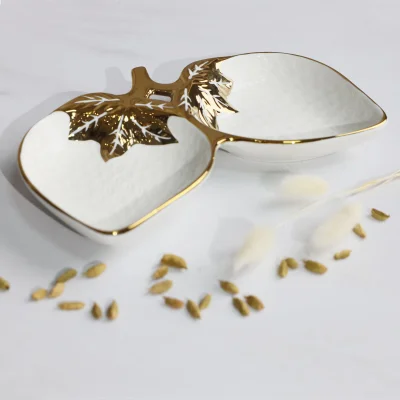 Менажница STRAWBERRY, 2 ячейки, бежевый+золото, 24,5*14,5**3см фотография