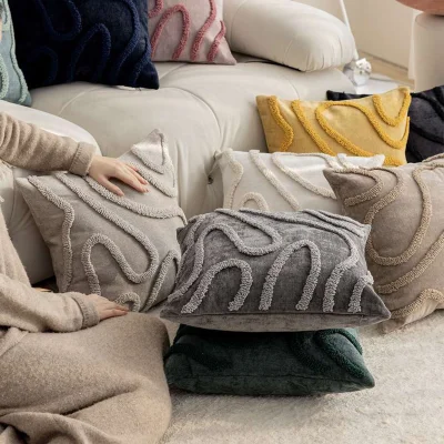 Подушка декоративная МАТЕХ TUFTED LINES 45*45*10. Цвет молочный, арт. 67-597_3