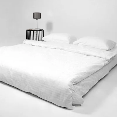 Простыня на резинке 180*200*20_см Белый (перкаль 6793-1) фотография
