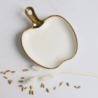 Блюдо фигурное MOONSHINE, керамика, белый+золото, 23см фотография