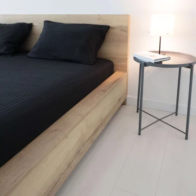 Простыня на резинке 90*200*20см Чёрный, премиум  сатин-страйп_7