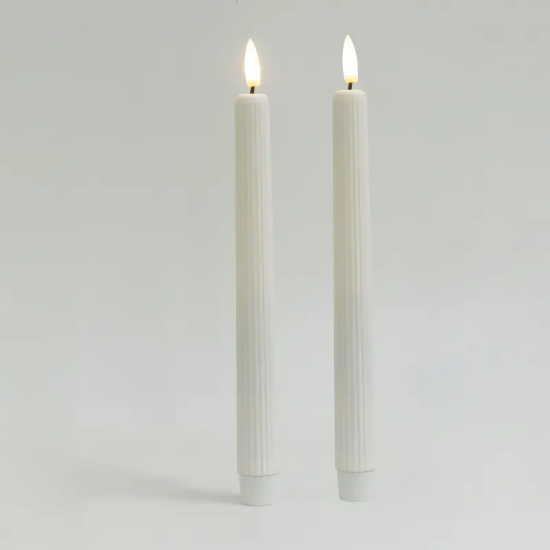 Комплект из электронных свечей AKS тип 2 ( 2 свечи 2.4х25.3см 1LEDх2, 2ААх2 ) фотография