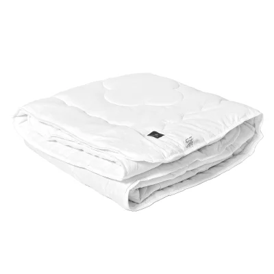 Одеяло "PRETTY" 140х205, микрофибра,п/э волокно фотография