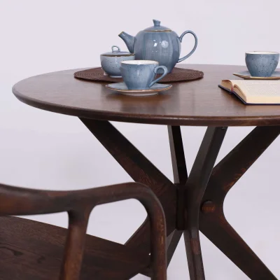 Стол ОЛДЕН, d950*760, дуб натуральный/покрытие рич_9